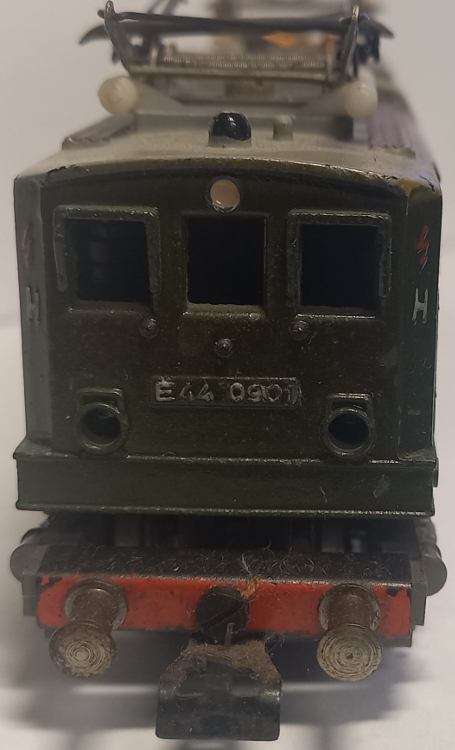 PIKO E44 0901&nbsp; SAMMLERWERT ca. 60€ - 130€&nbsp; Baujahr: 1954
