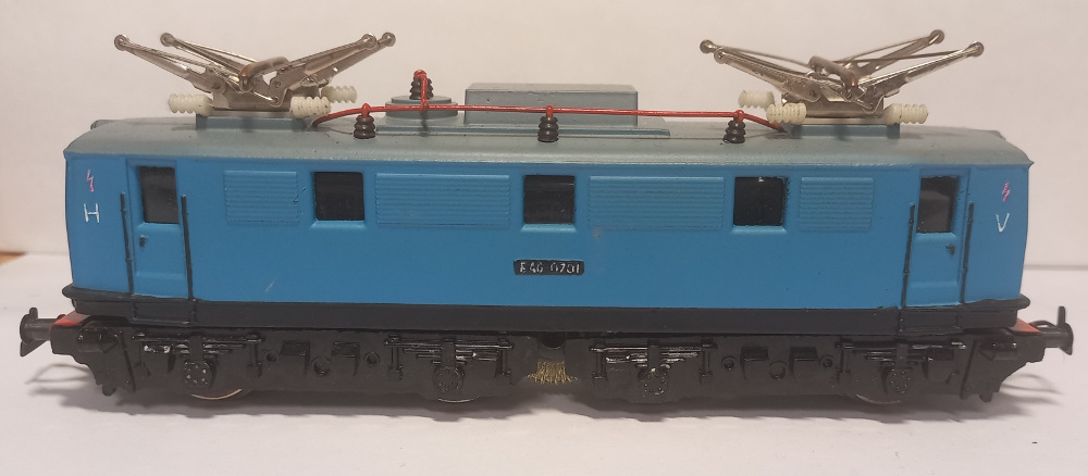 Piko E46 0701 blau&nbsp; SAMMLERWERT ca. 40€ - 90€&nbsp; Baujahr: 1954
