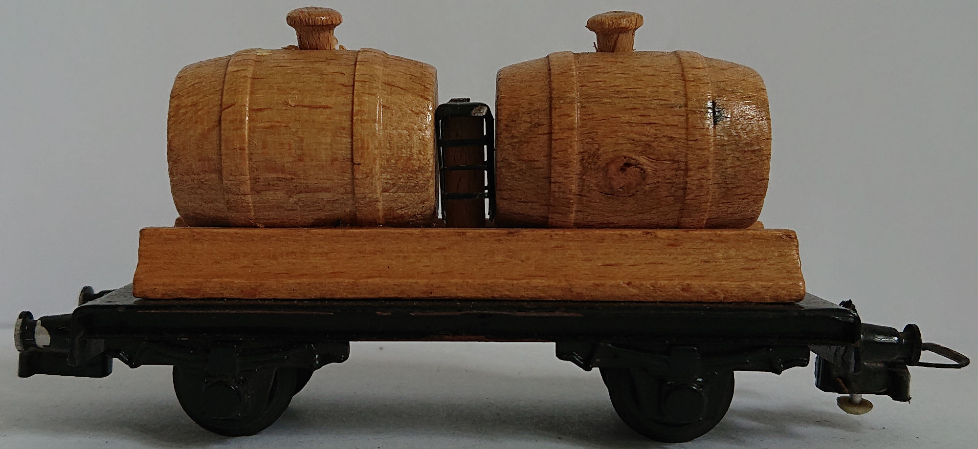 Ehlcke Weinkesselwagen Holz  