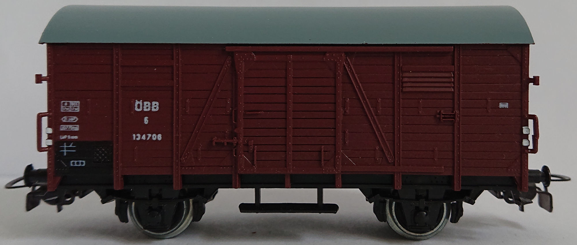 PIKO gedeckter G&uuml;terwagen &Ouml;BB&nbsp;&nbsp;